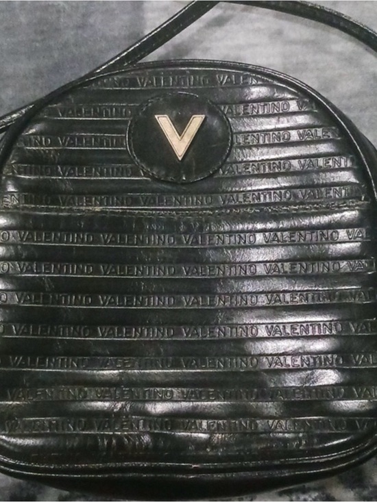 Valentino Handbags - Vintage Mario Valentino Embossed Ribbed Leather Camera Bag